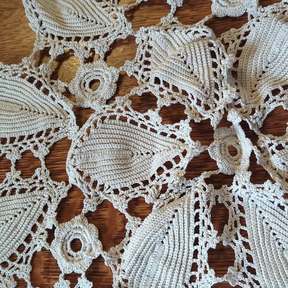 Handmade Crochet Cotton Tablecloth - Picture 2 of 3